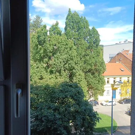 Mali Plac Apartment Zagabria Esterno foto